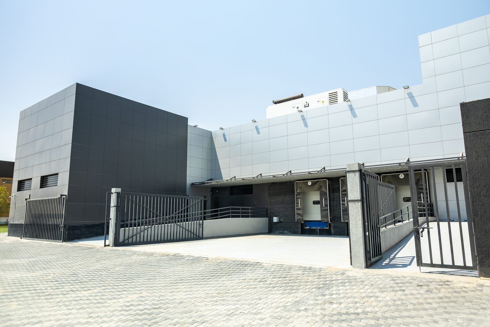 Food Warehouse